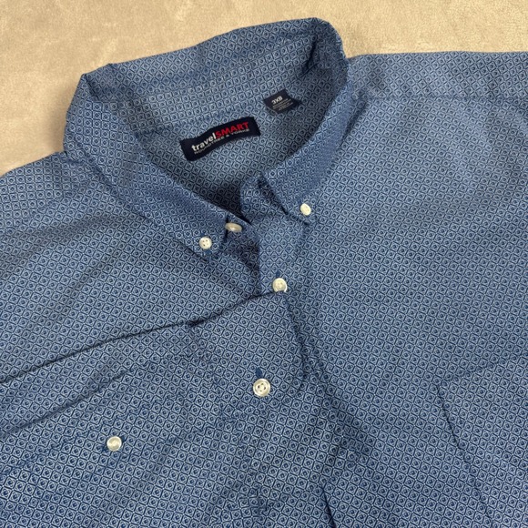 Roundtree & Yorke Other - Roundtree & Yorke TravelSmart Button Down 3XB Blue Geometric Long Sleeve Shirt